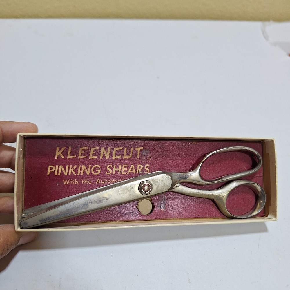 Kleencut Pinking Shears Zigzag Scissors Vintage in Box Made in USA